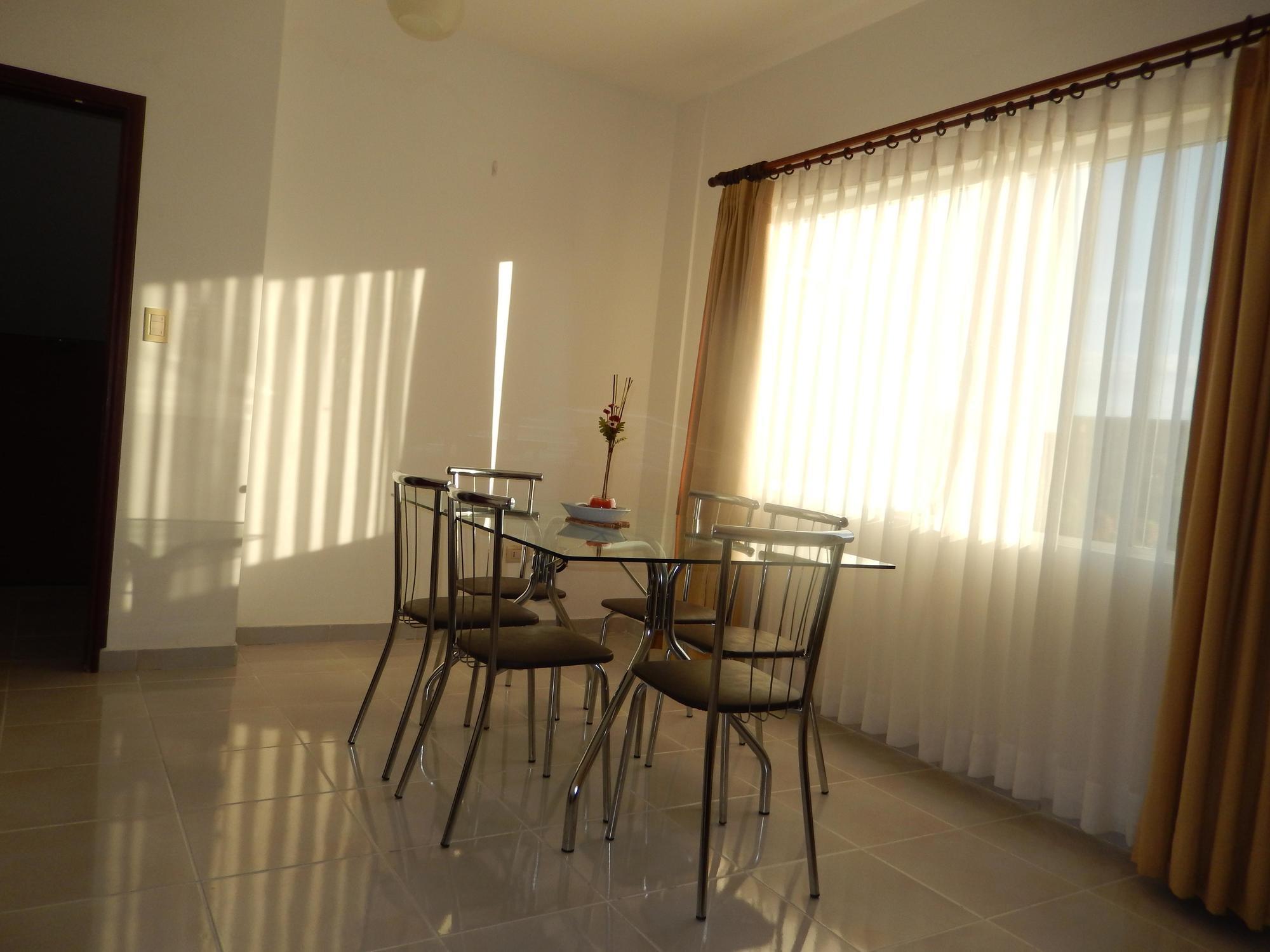 Premium Suites Business Aparthotel Equipetrol Santa Cruz de La Sierra Exteriör bild