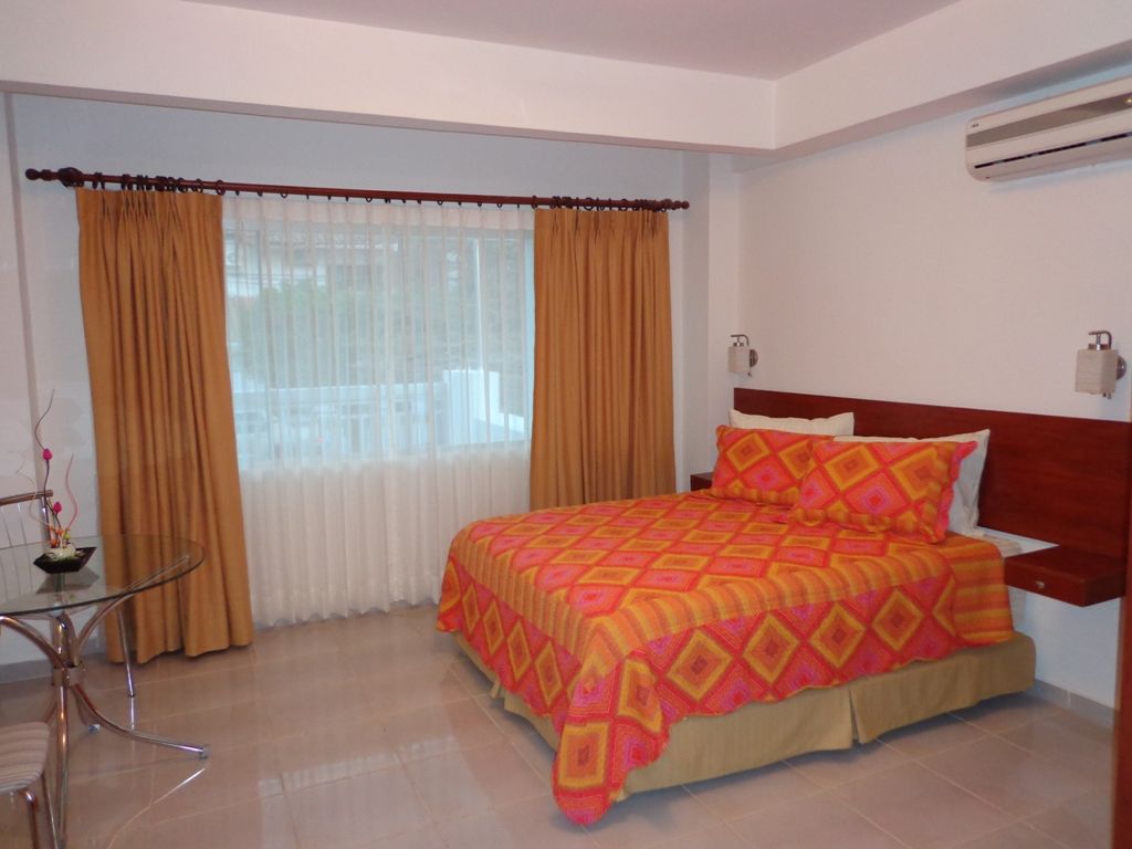 Premium Suites Business Aparthotel Equipetrol Santa Cruz de La Sierra Exteriör bild